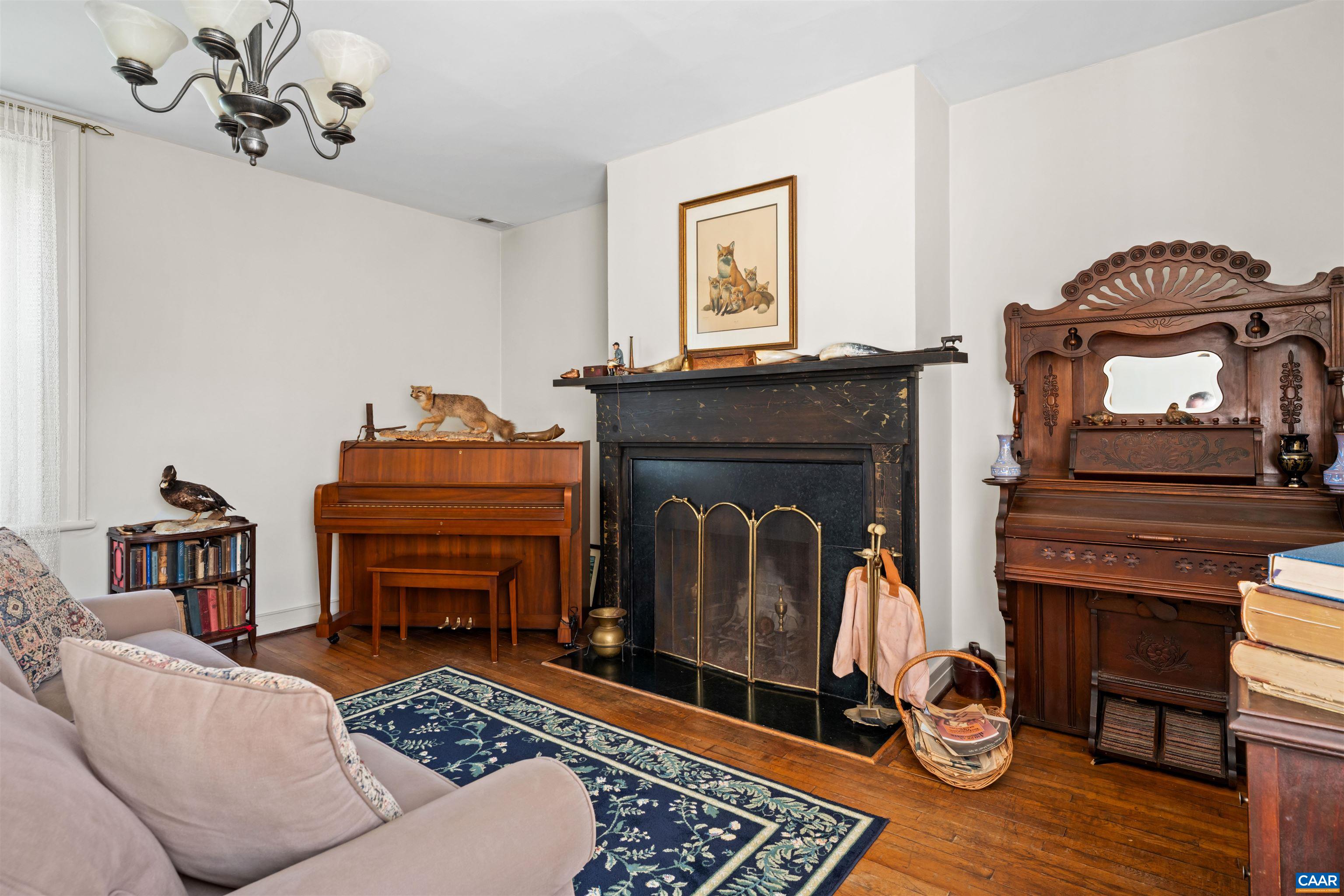 19424 RIVER RD