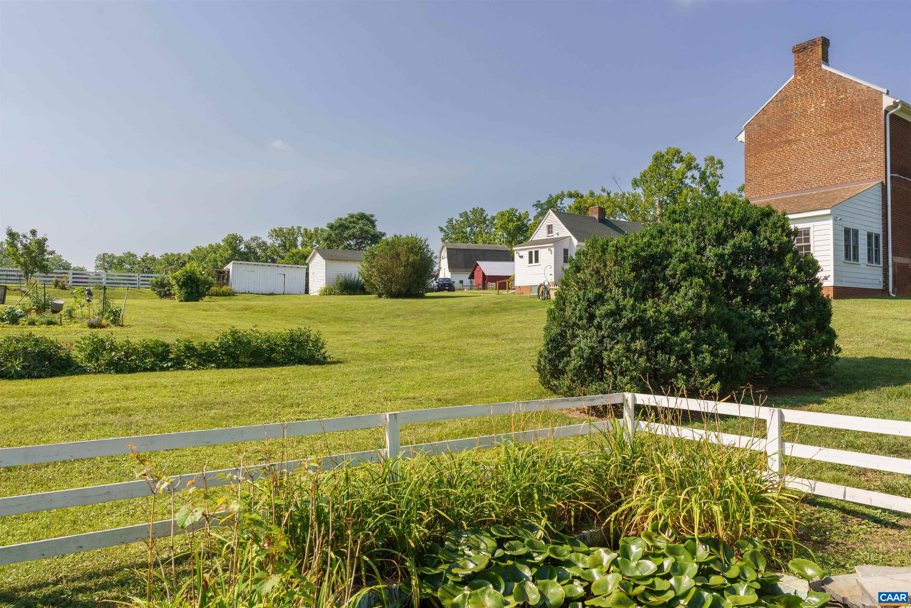 19424 RIVER RD