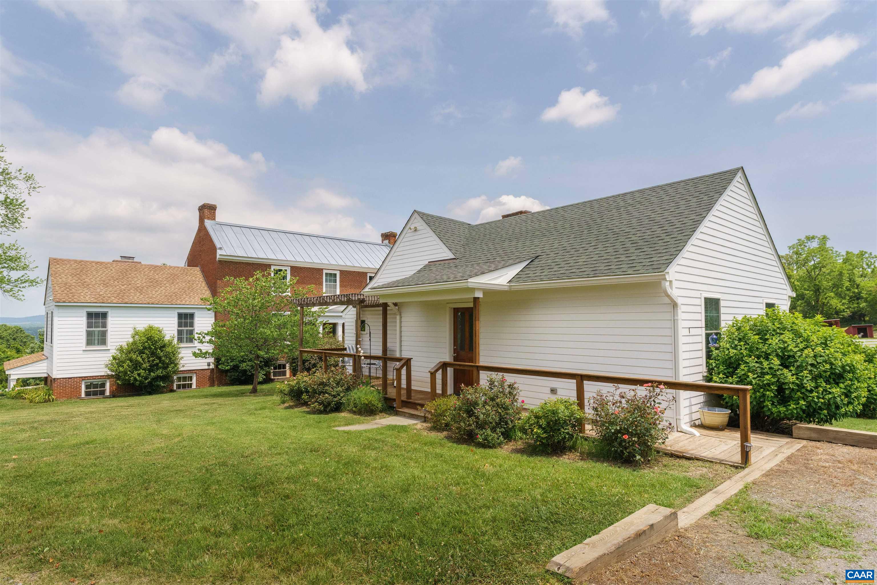 19424 RIVER RD