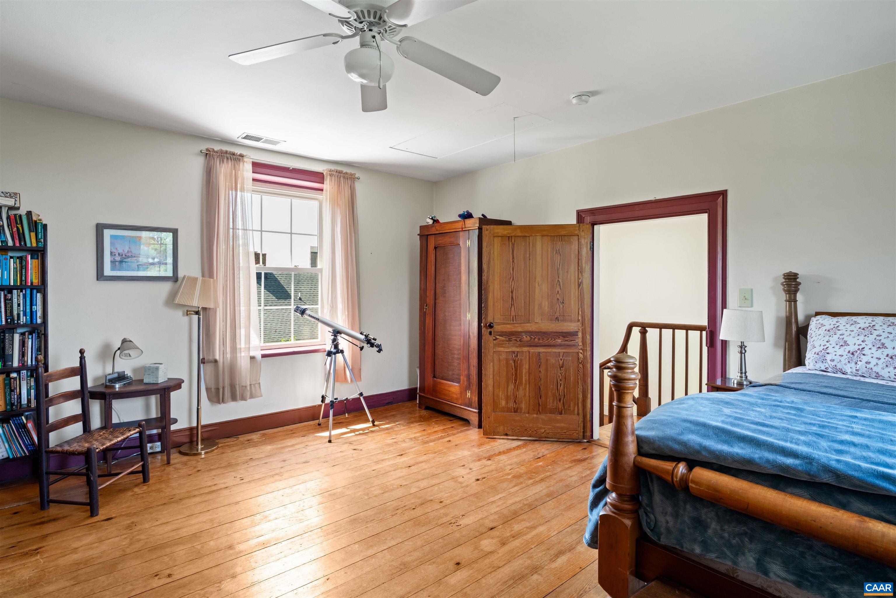 19424 RIVER RD