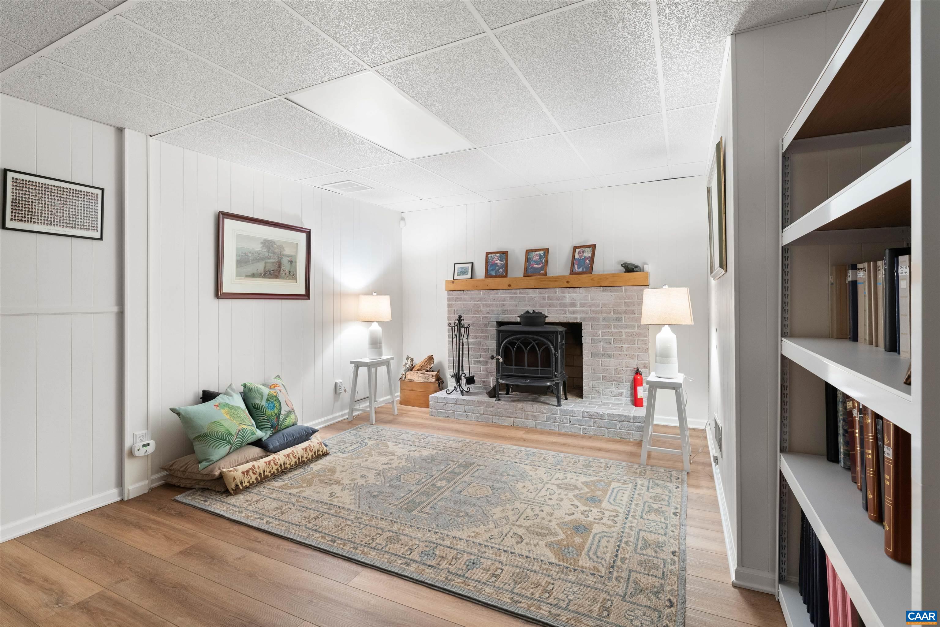 2315 WESTOVER DR