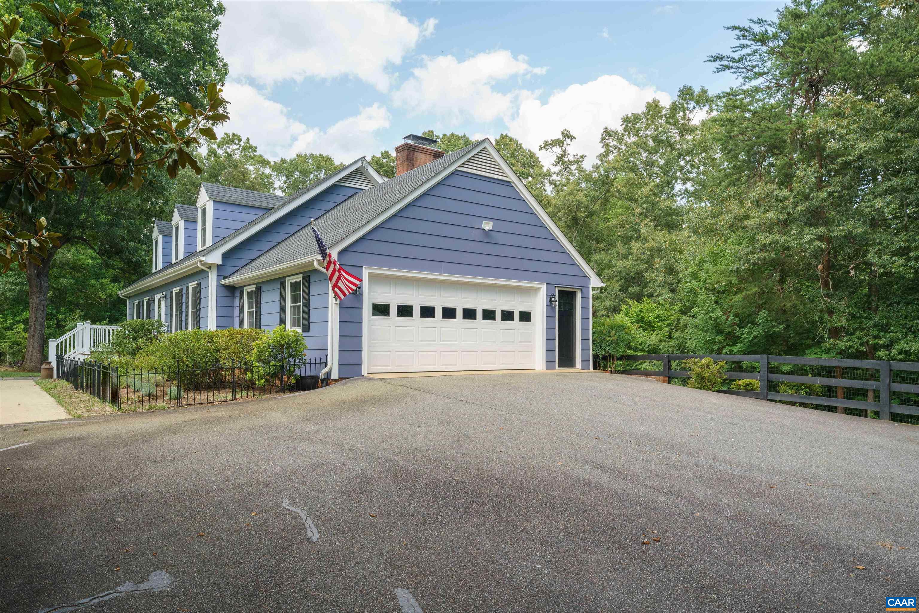 2315 WESTOVER DR
