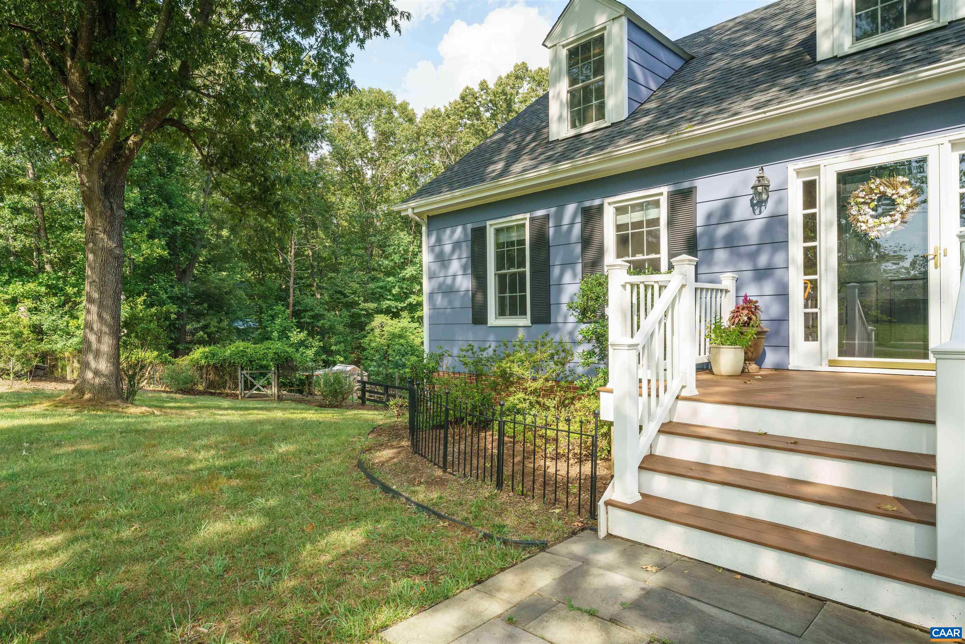 2315 WESTOVER DR