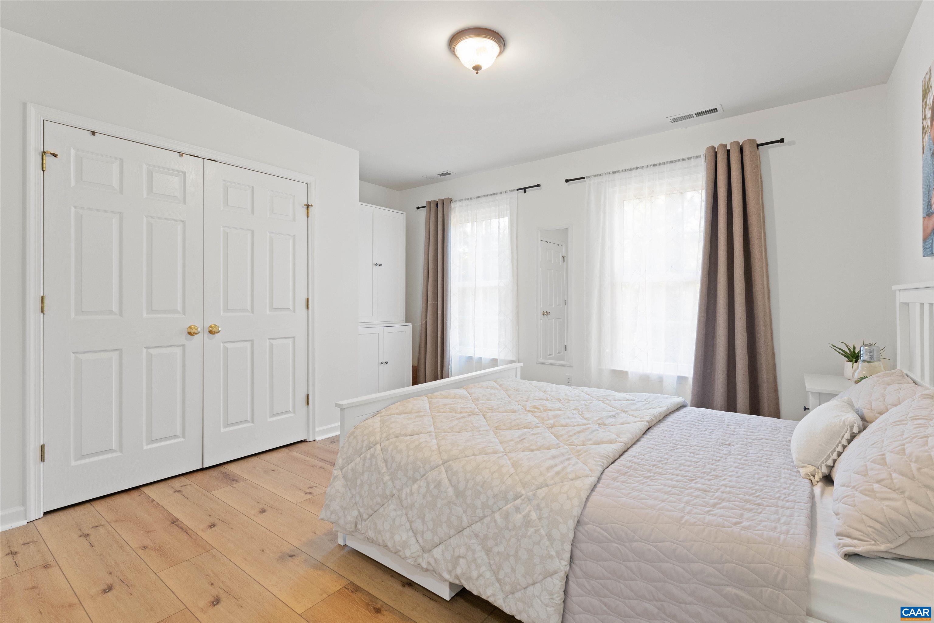 211 RED CEDAR RD