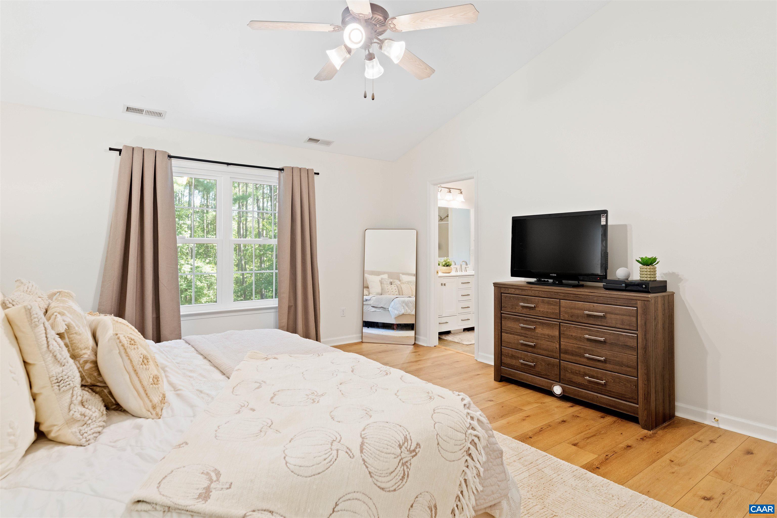 211 RED CEDAR RD