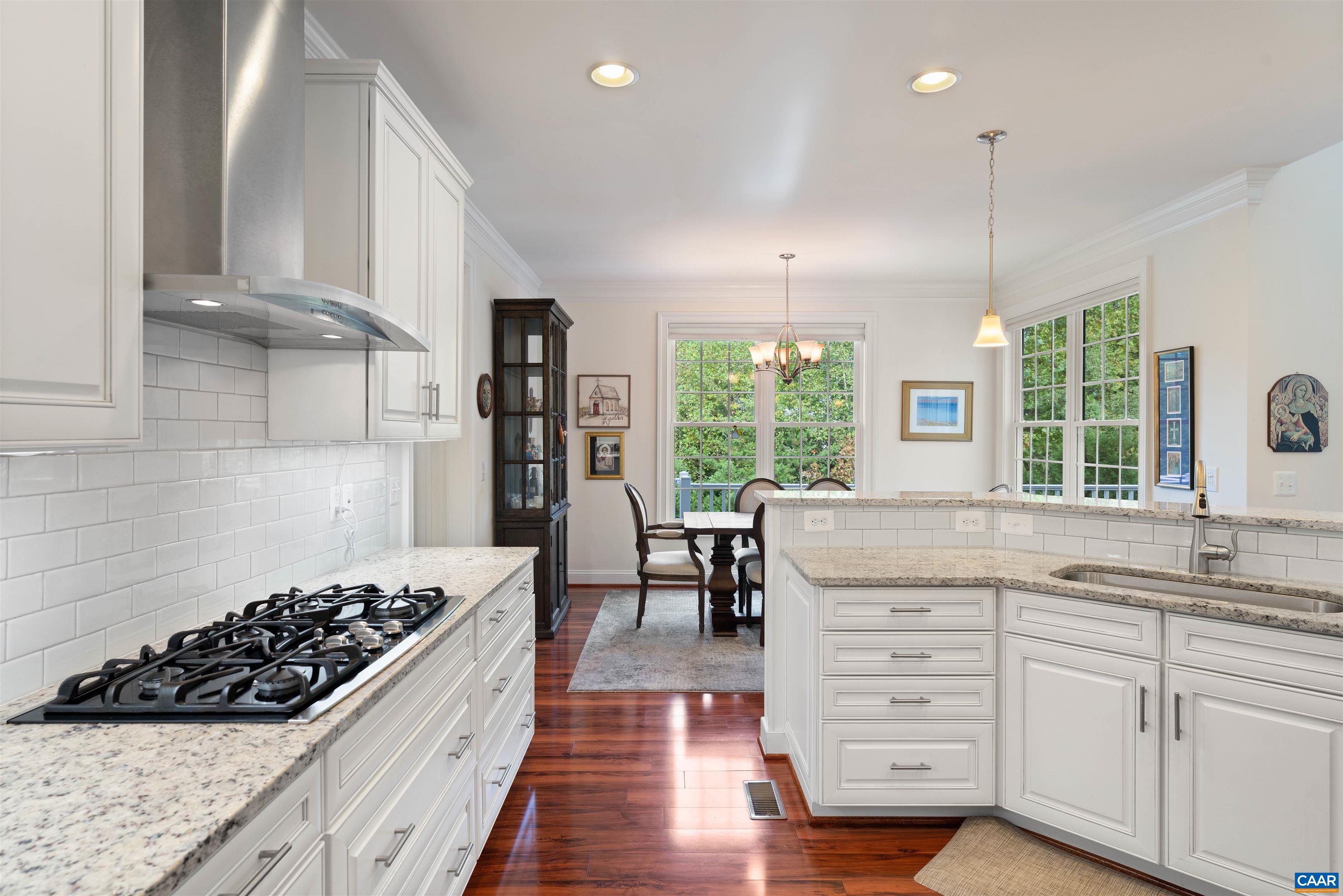 1729 HYLAND CREEK CIR