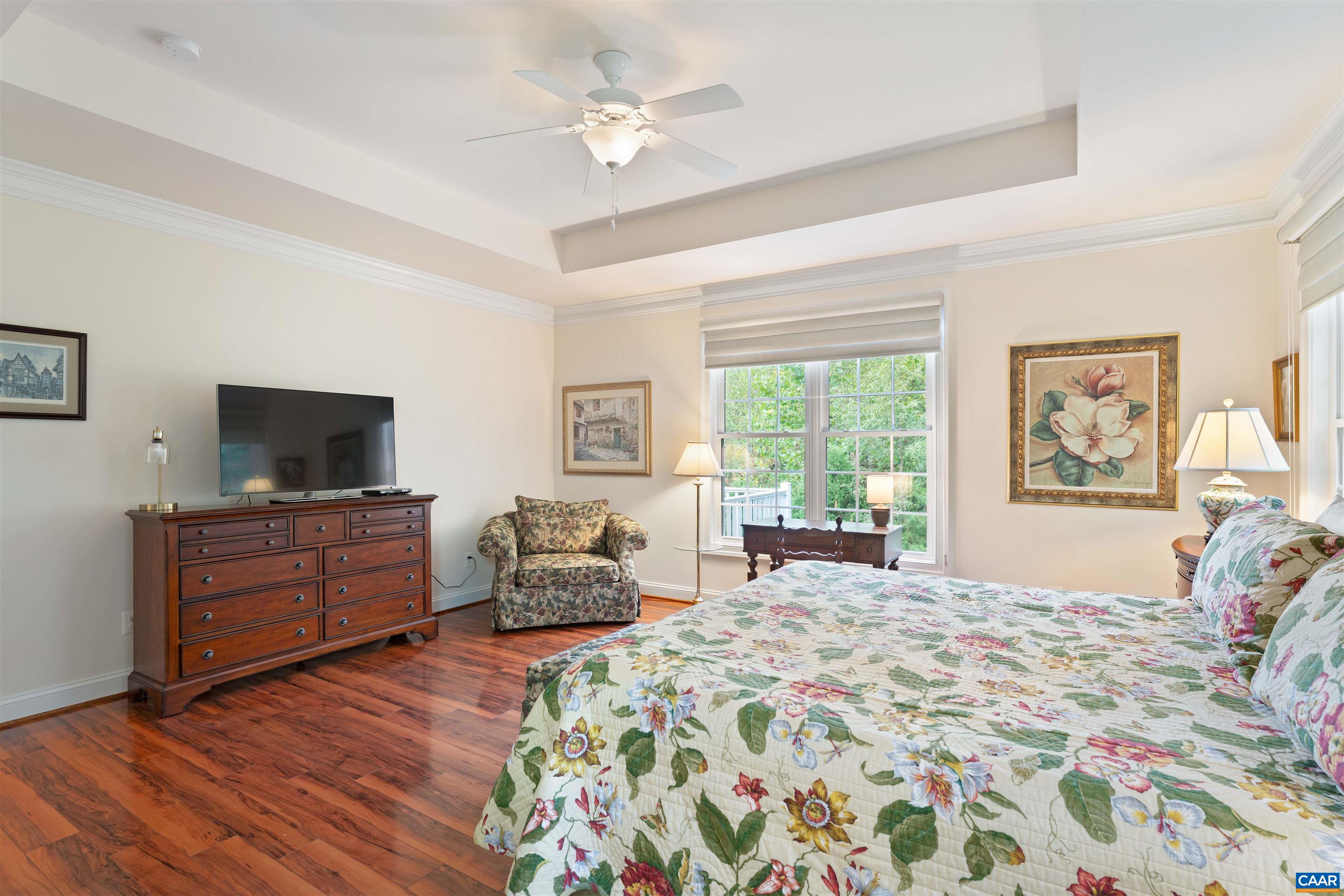 1729 HYLAND CREEK CIR