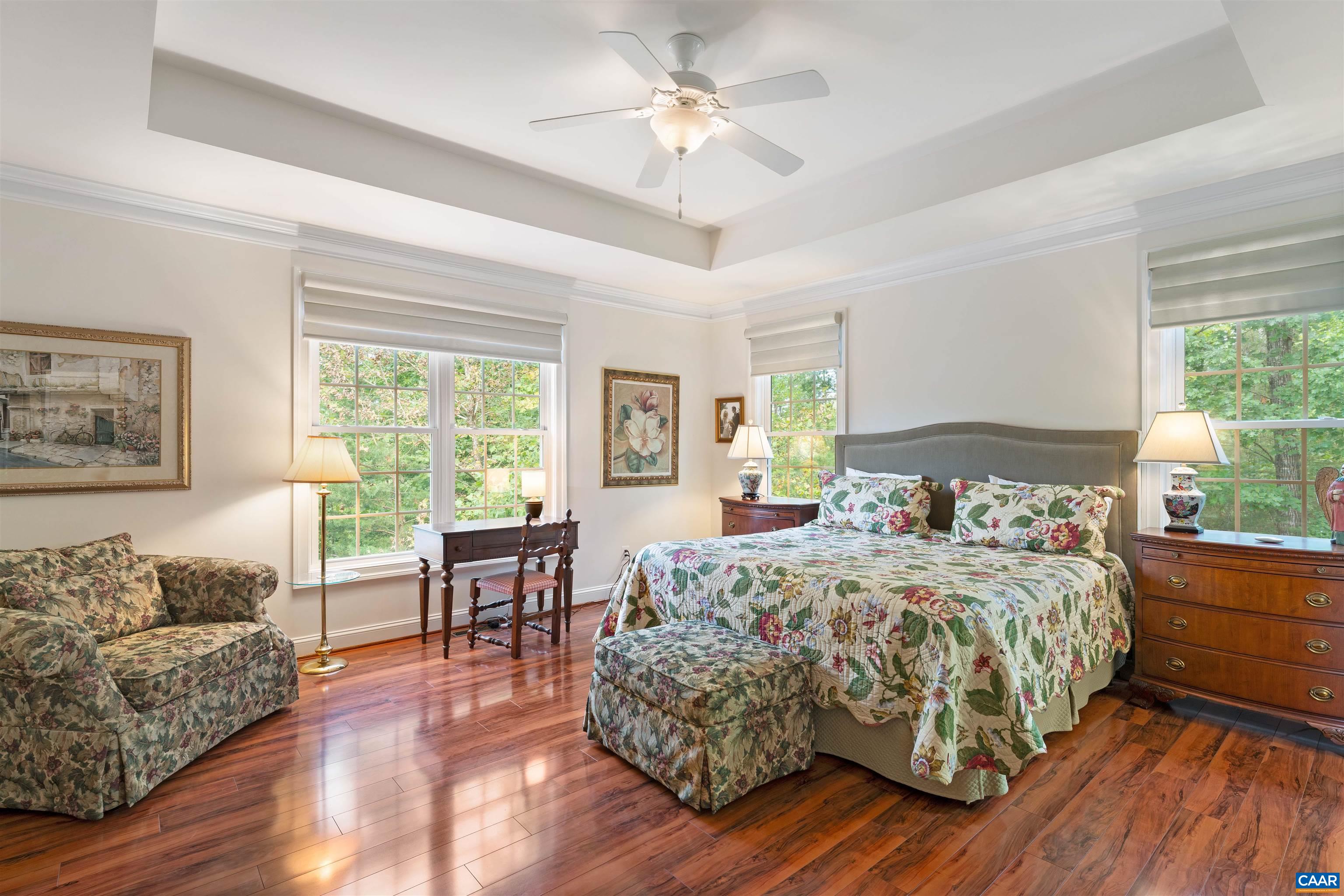 1729 HYLAND CREEK CIR