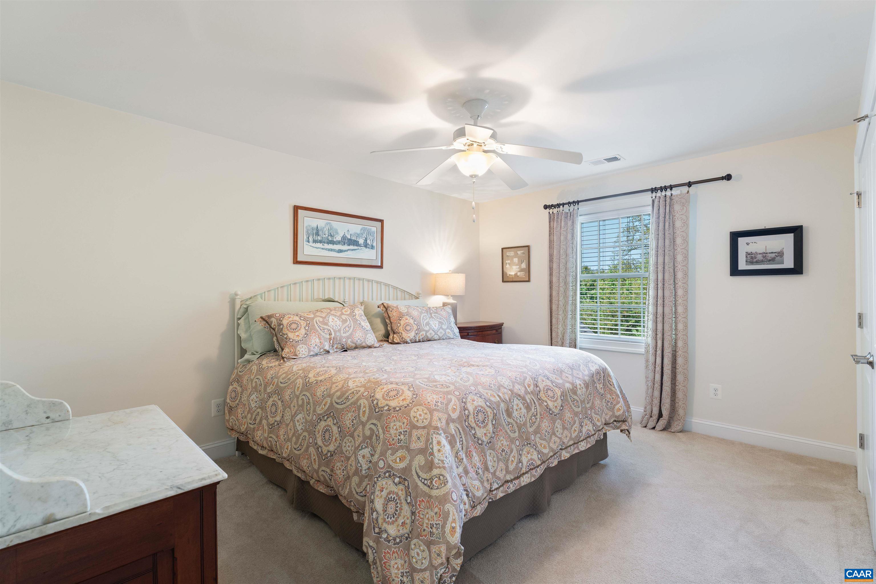 1729 HYLAND CREEK CIR