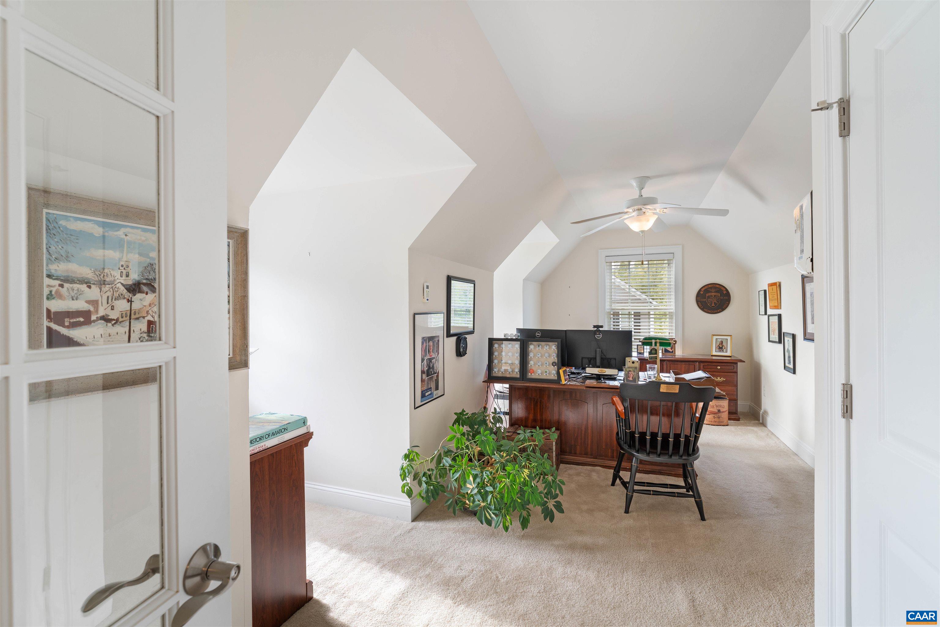 1729 HYLAND CREEK CIR