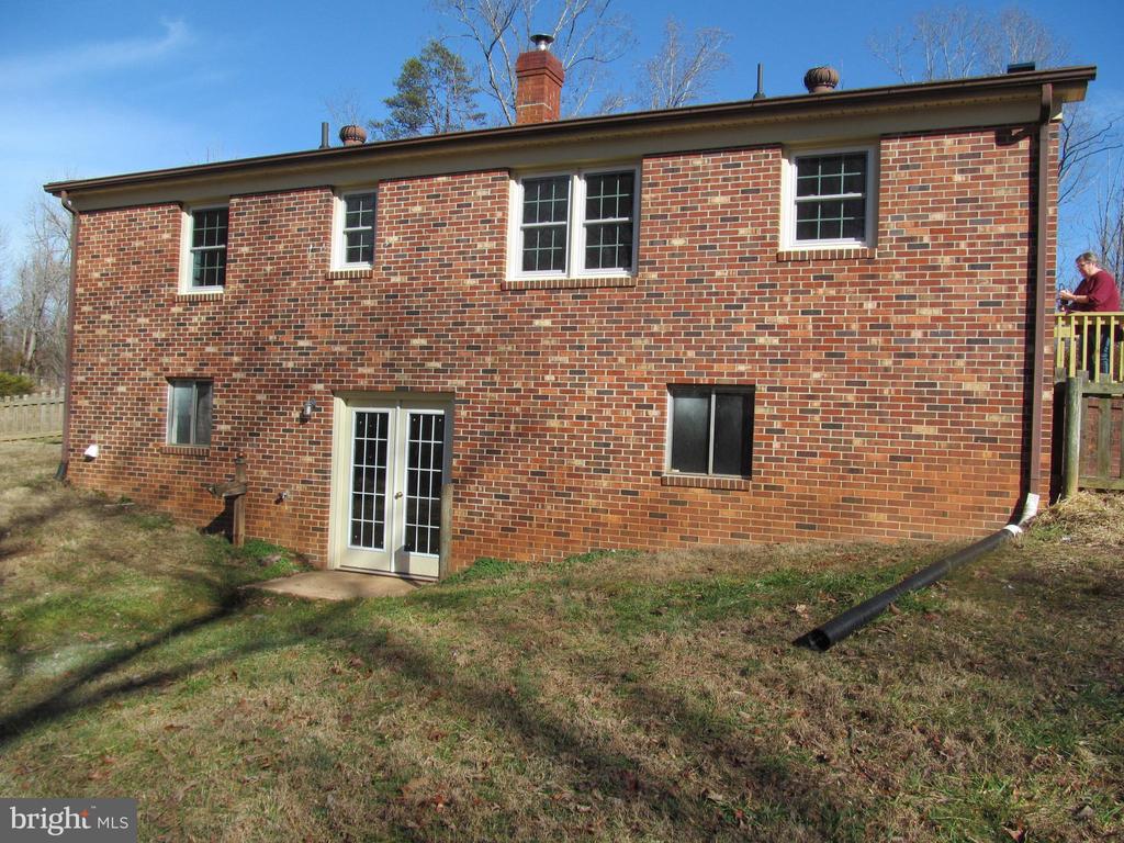 2577 LOCUST GROVE CHURCH RD