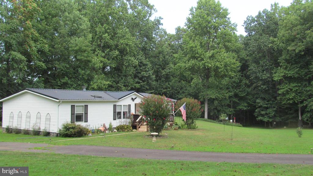 764 LEON RD