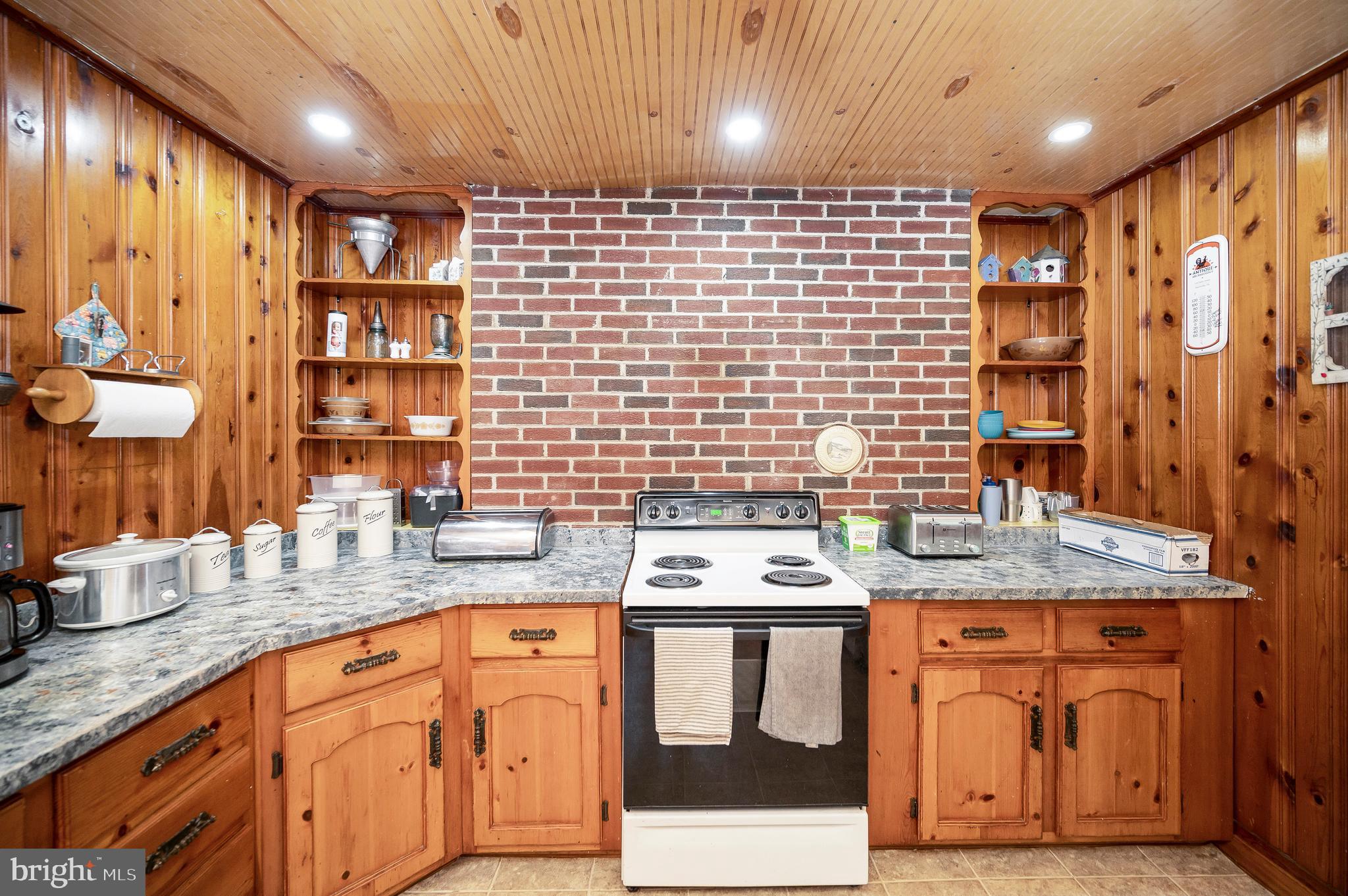 2927 TATUMS SCHOOL ROAD