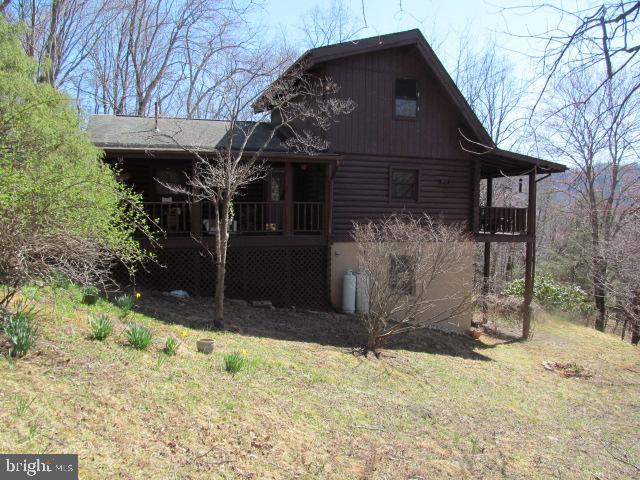 68 CHIMNEY HOLLOW RD