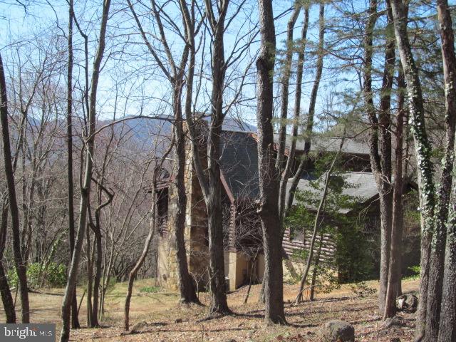 68 CHIMNEY HOLLOW RD