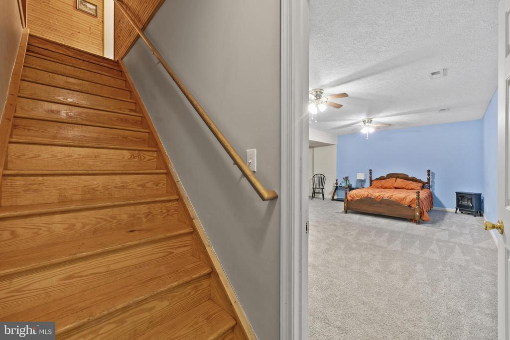 468 GEORGE JAMES LOOP