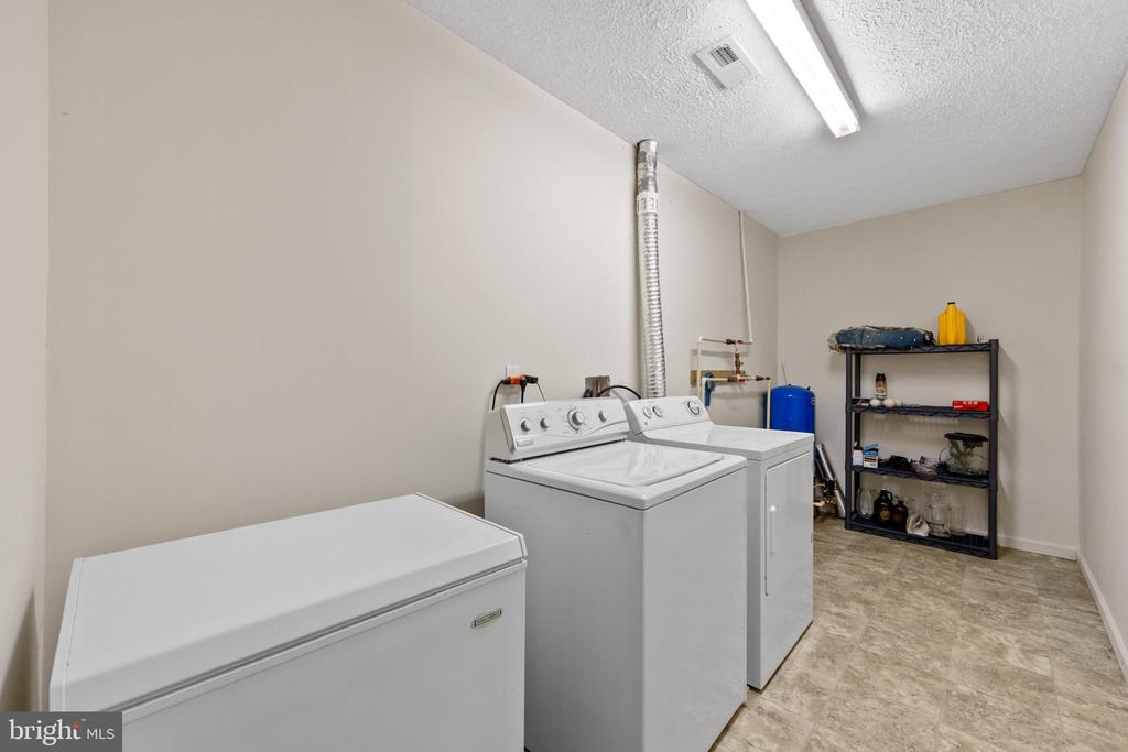 468 GEORGE JAMES LOOP
