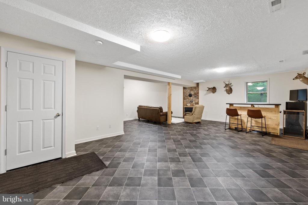 468 GEORGE JAMES LOOP