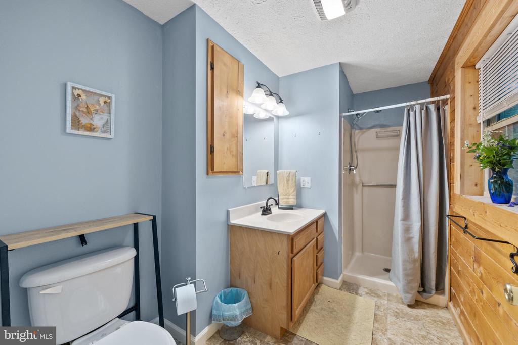 468 GEORGE JAMES LOOP