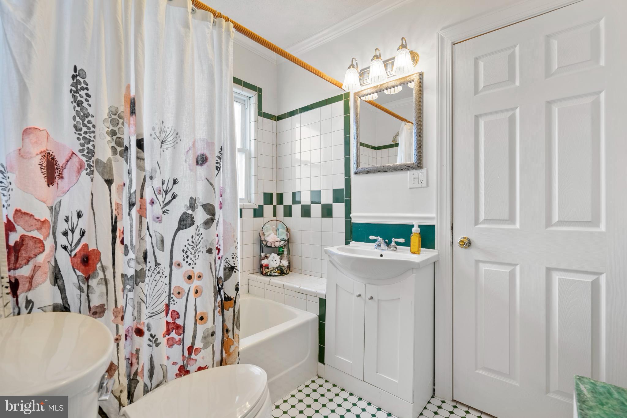 24533 LAFAYETTE DRIVE