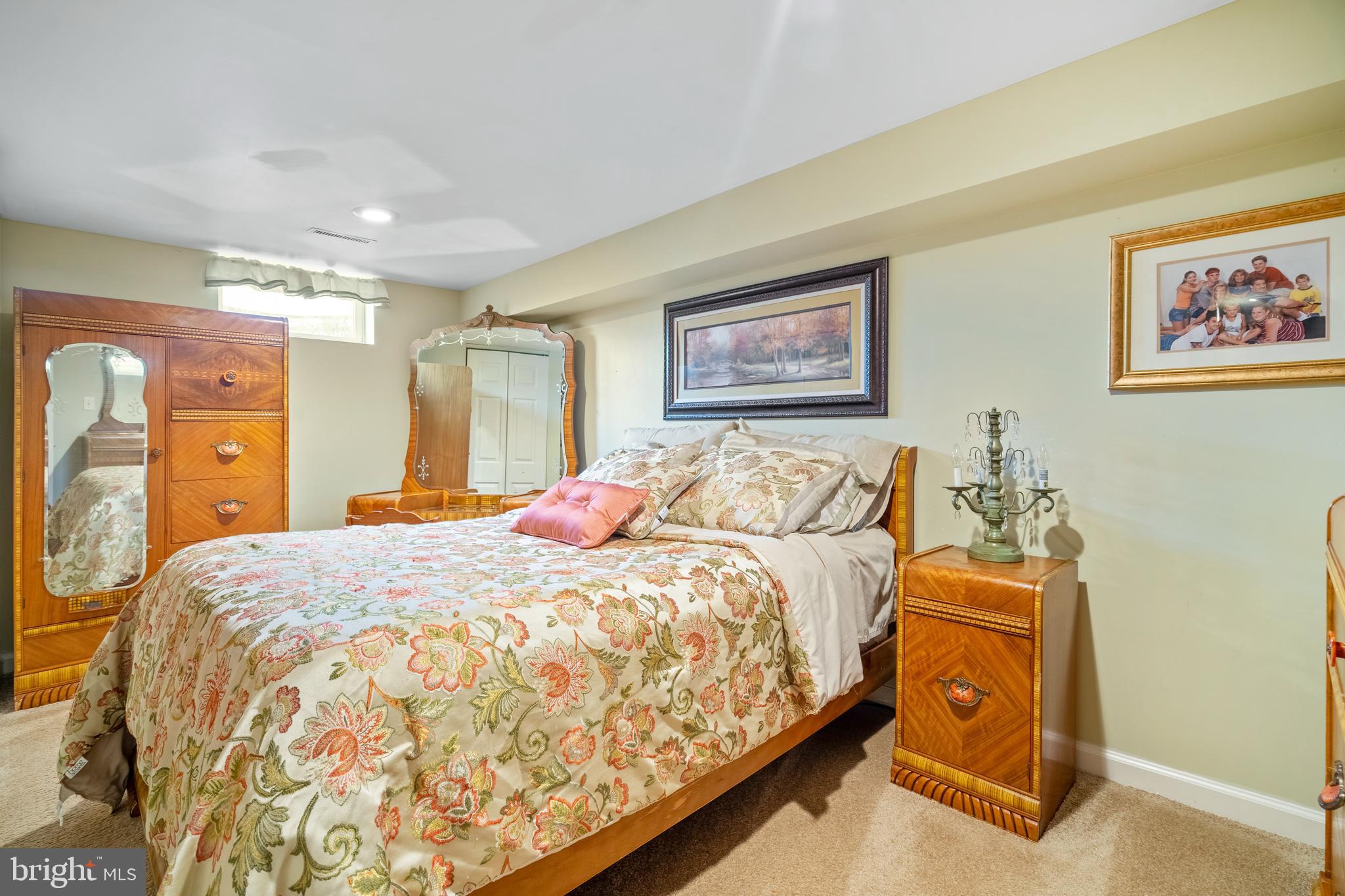 24533 LAFAYETTE DRIVE