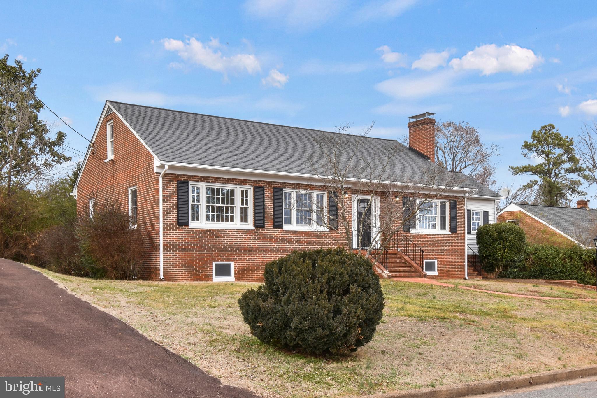 371 PIEDMONT STREET