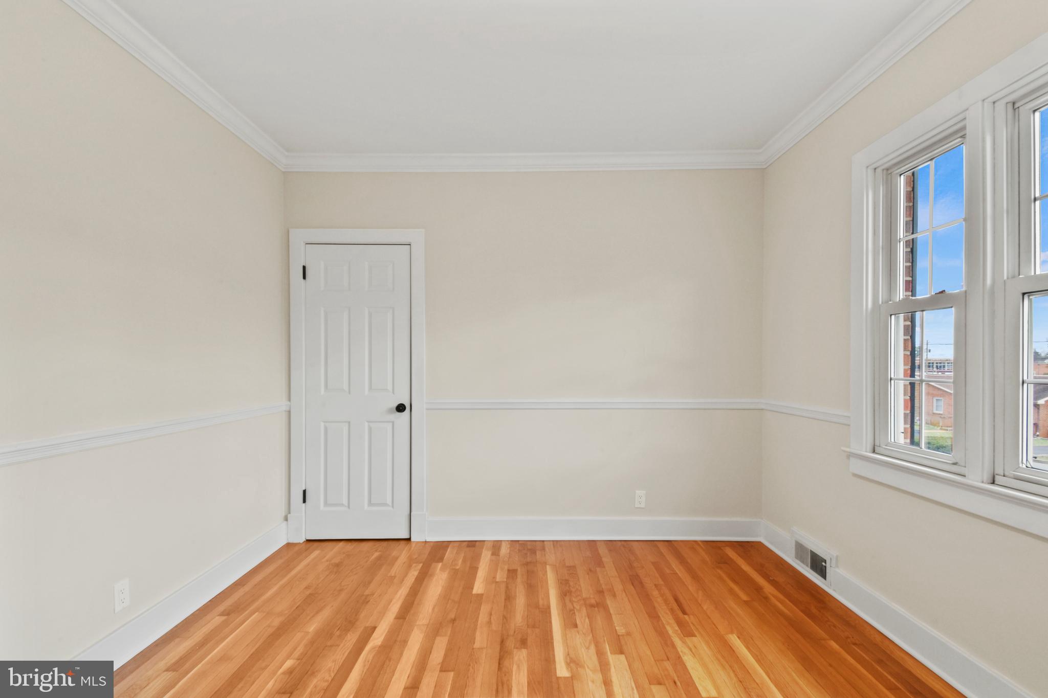 371 PIEDMONT STREET