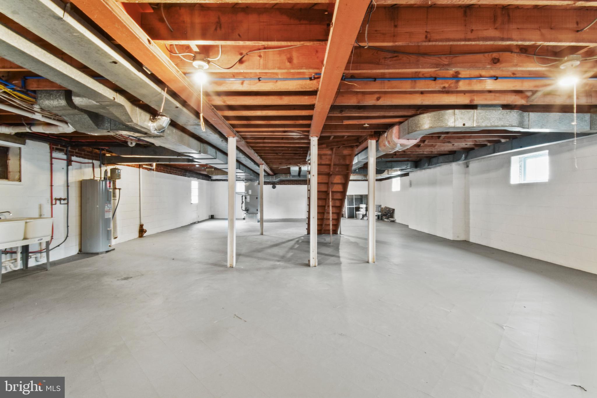 371 PIEDMONT STREET