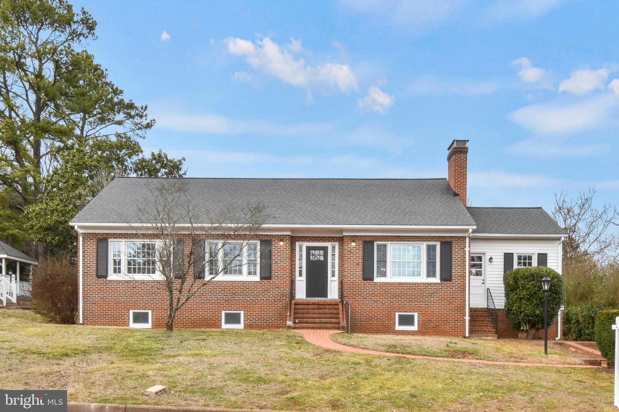 371 PIEDMONT STREET