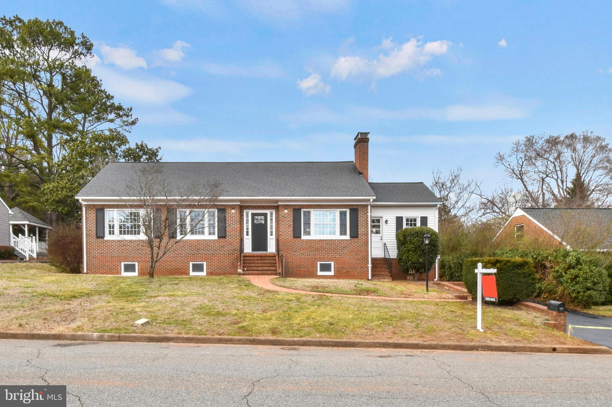 371 PIEDMONT STREET