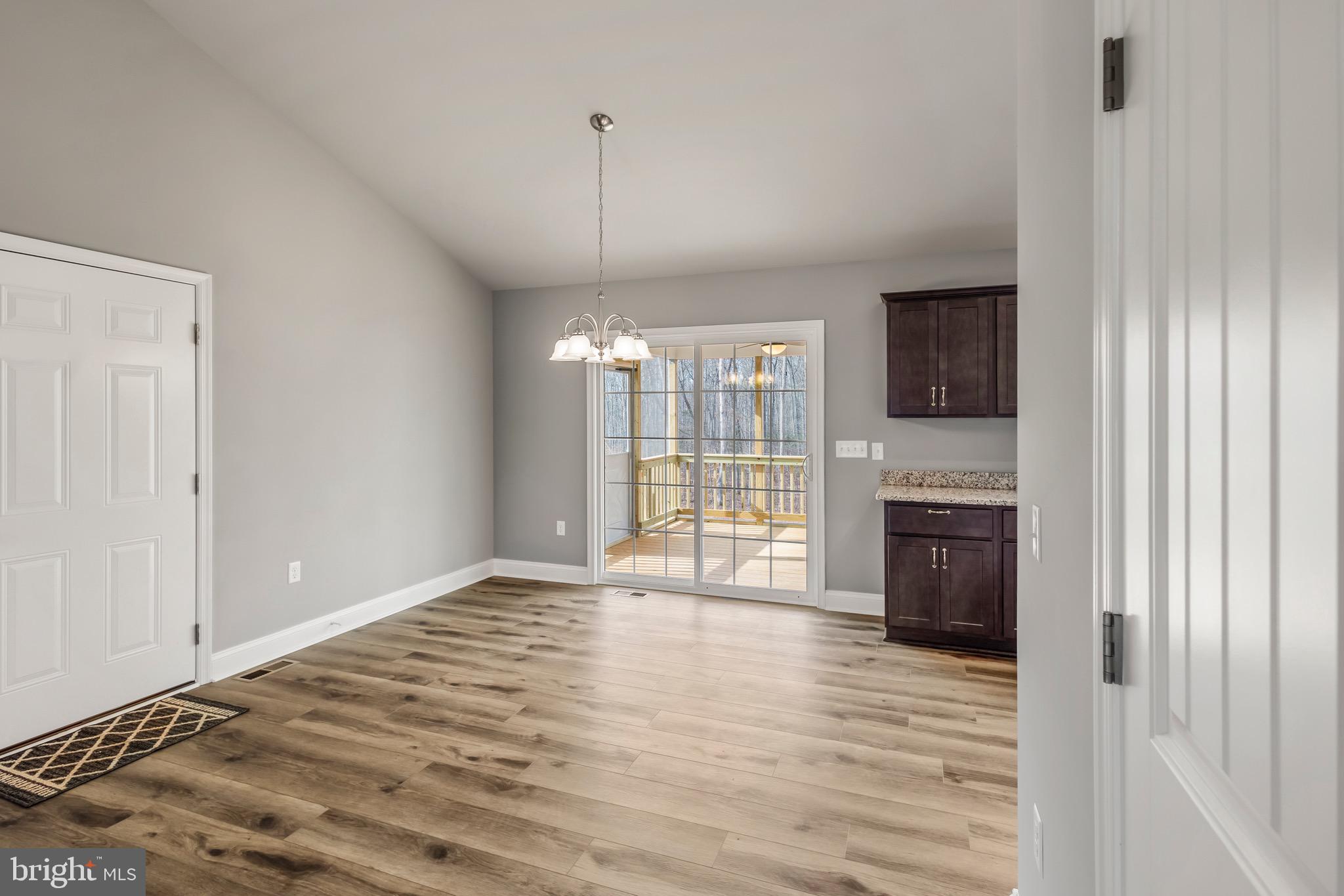 27046 SUNNYSIDE RD