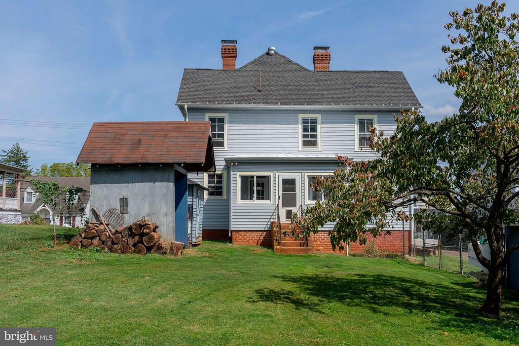 190 BELLEVIEW AVE