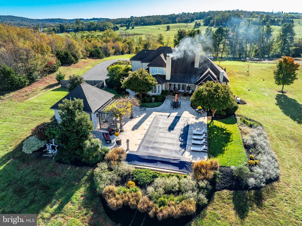 8256 RAPIDAN RD