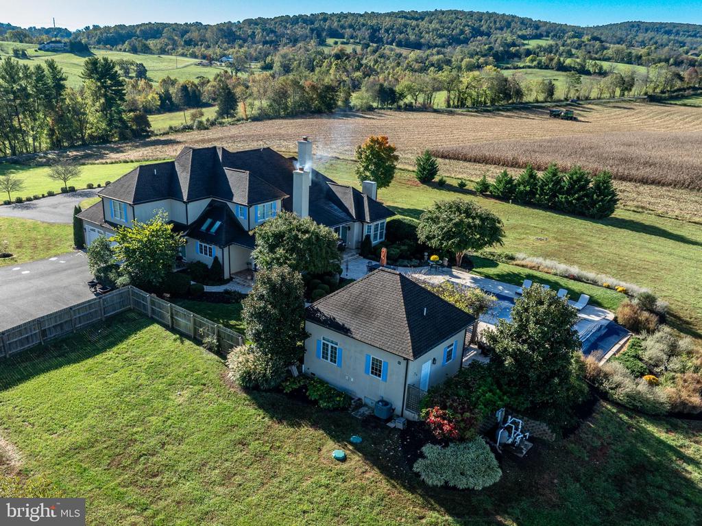 8256 RAPIDAN RD