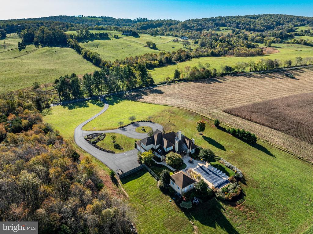 8256 RAPIDAN RD