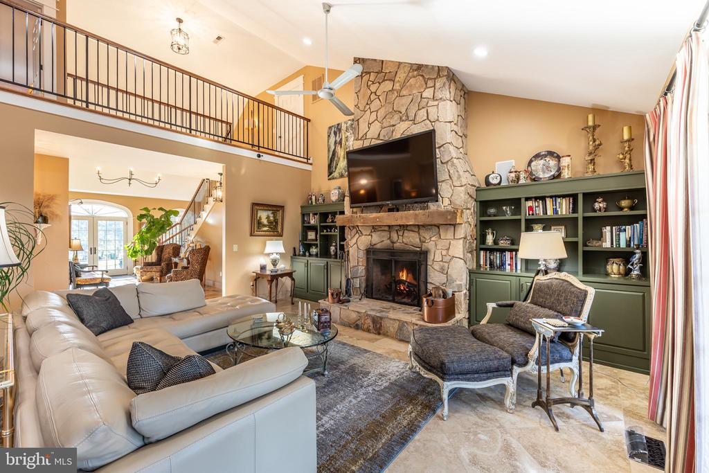 8256 RAPIDAN RD