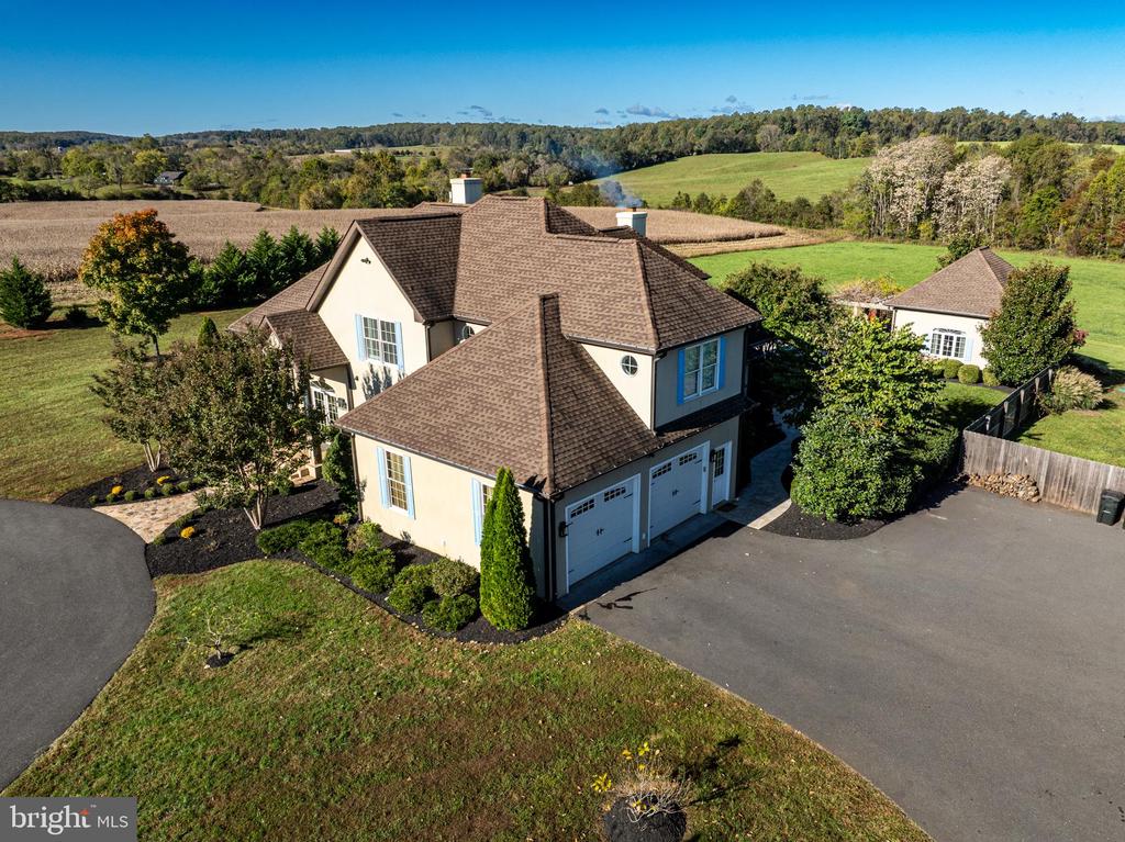 8256 RAPIDAN RD