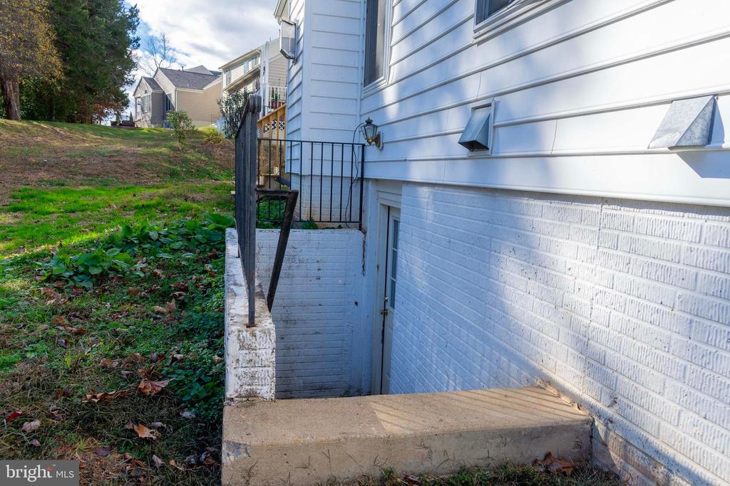 35498 SOMERSET RIDGE RD