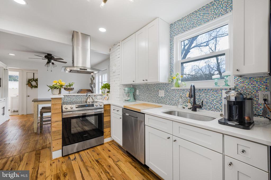 14178 PROMISE WAY LN