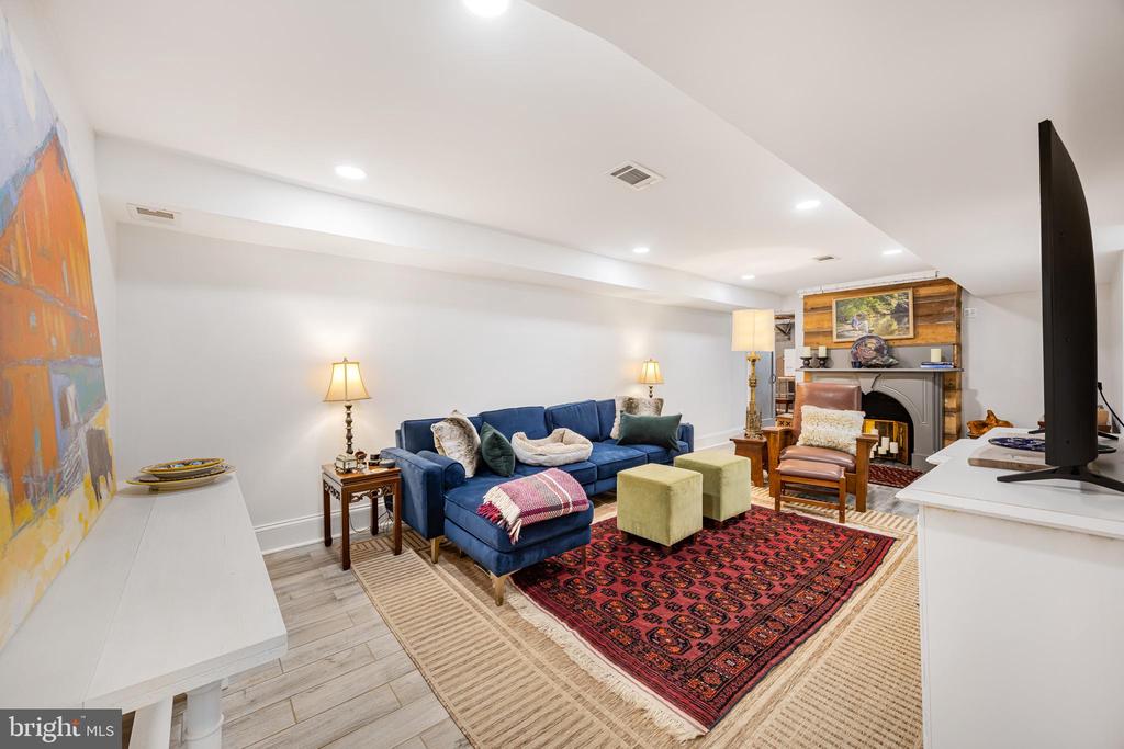 14178 PROMISE WAY LN