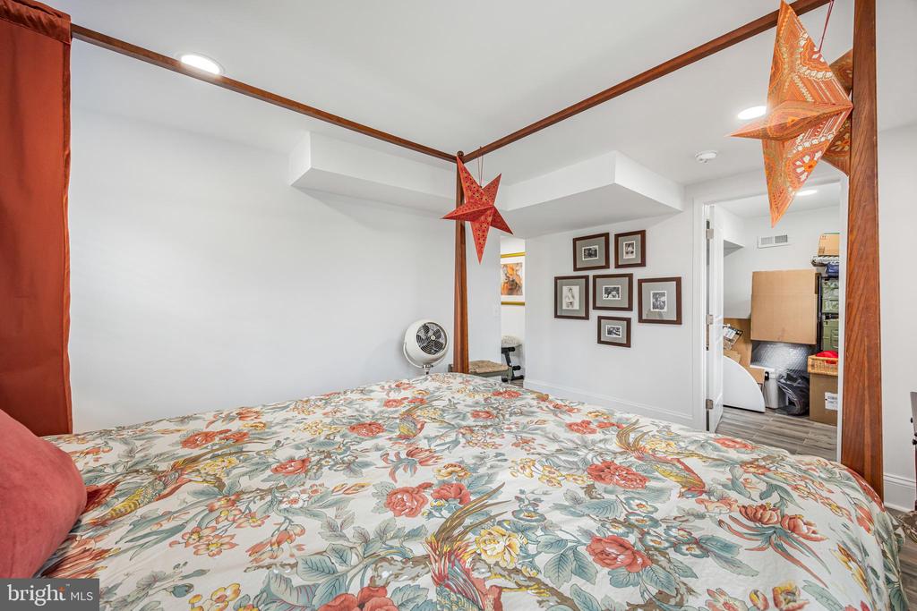 14178 PROMISE WAY LN