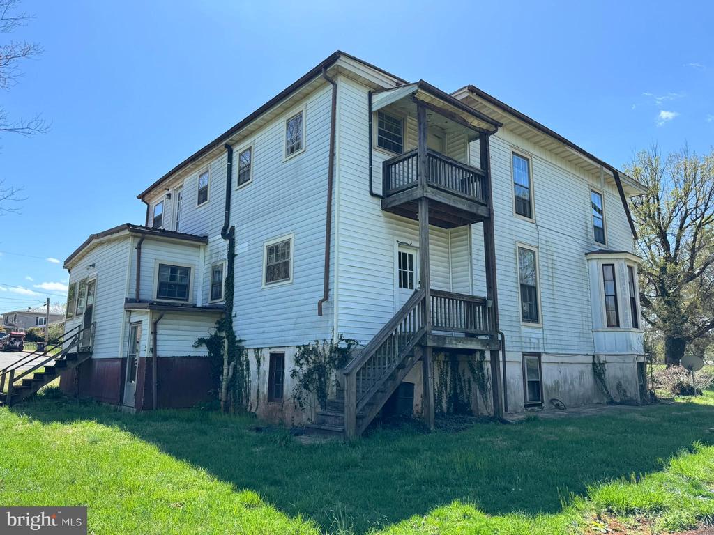 181 N ALMOND