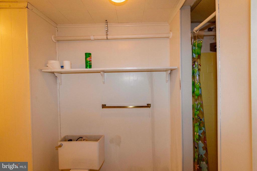 316 MIMOSA LN
