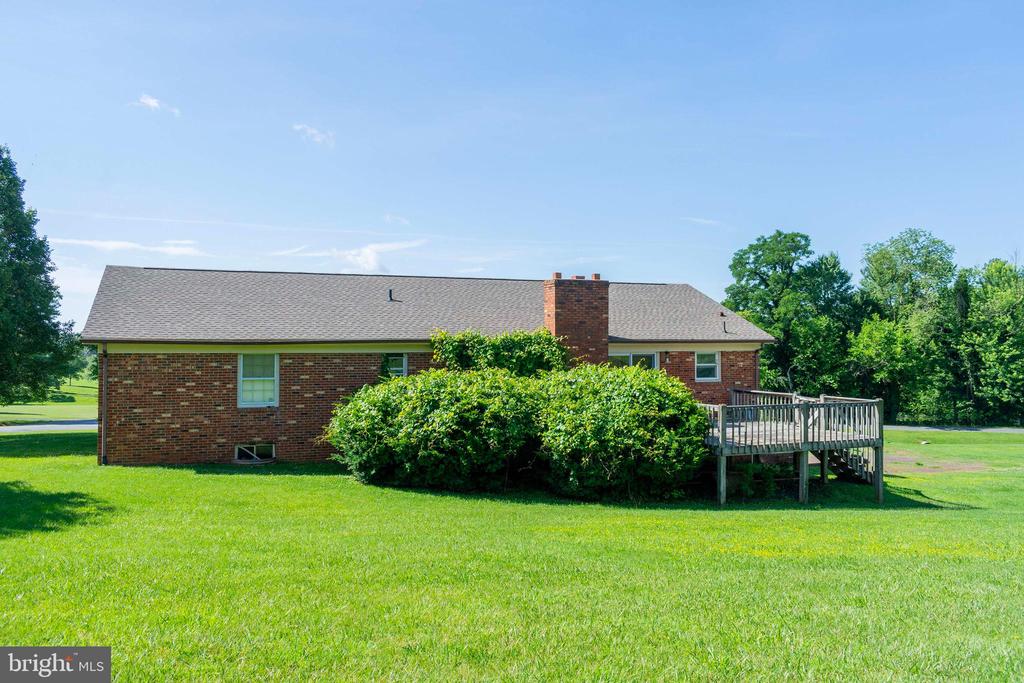 101 MADDOX DR
