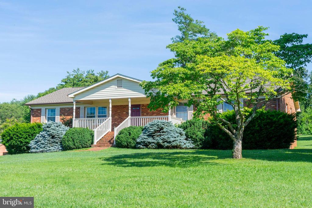 101 MADDOX DR