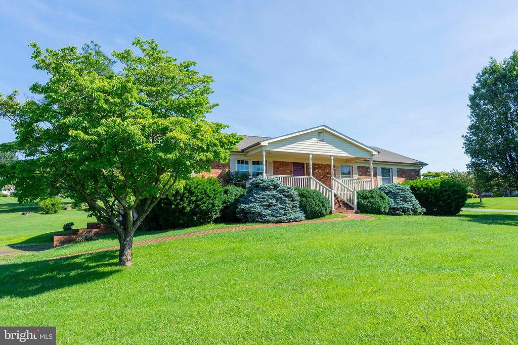 101 MADDOX DR