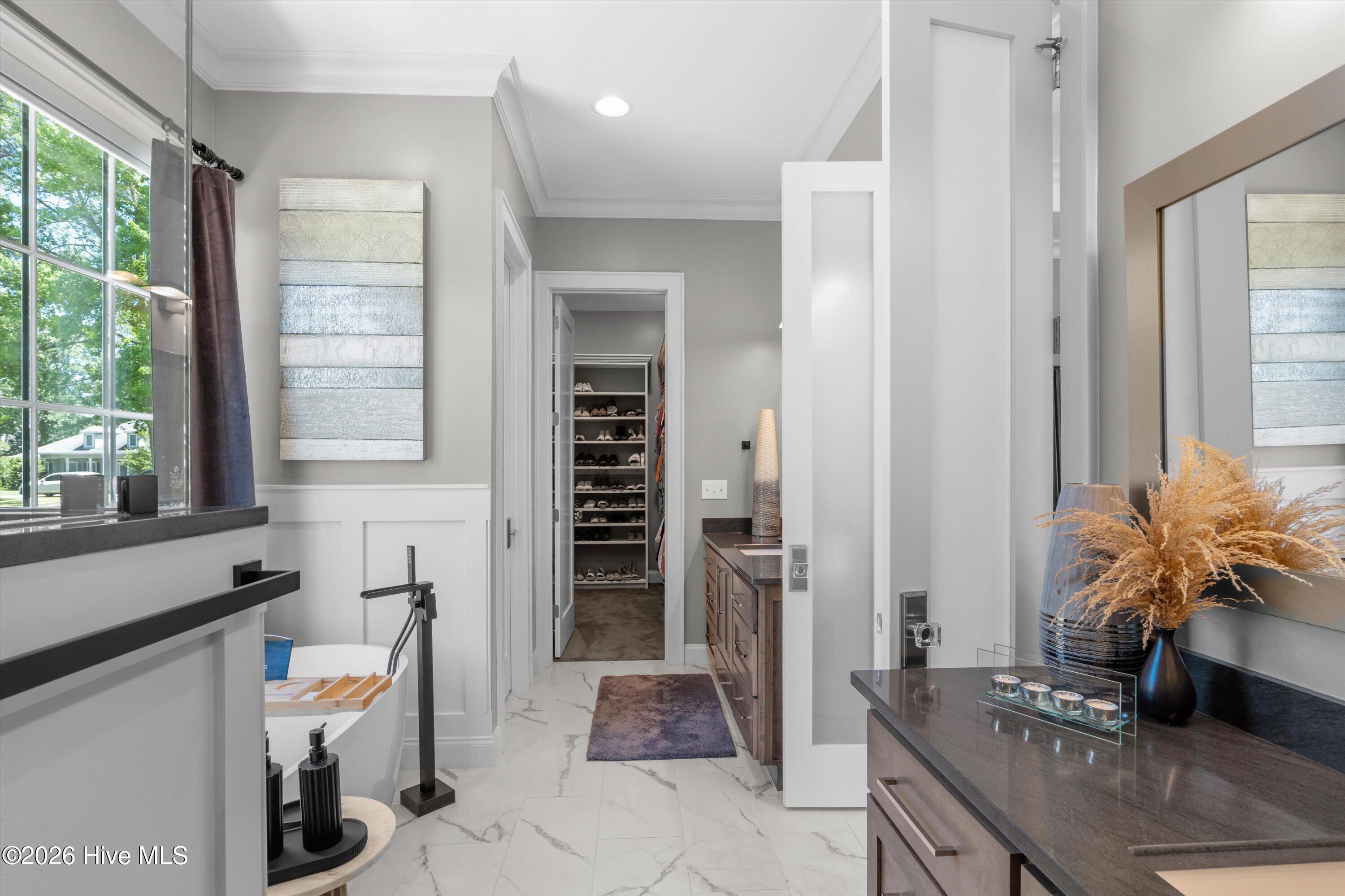 163 Lagoon Drive