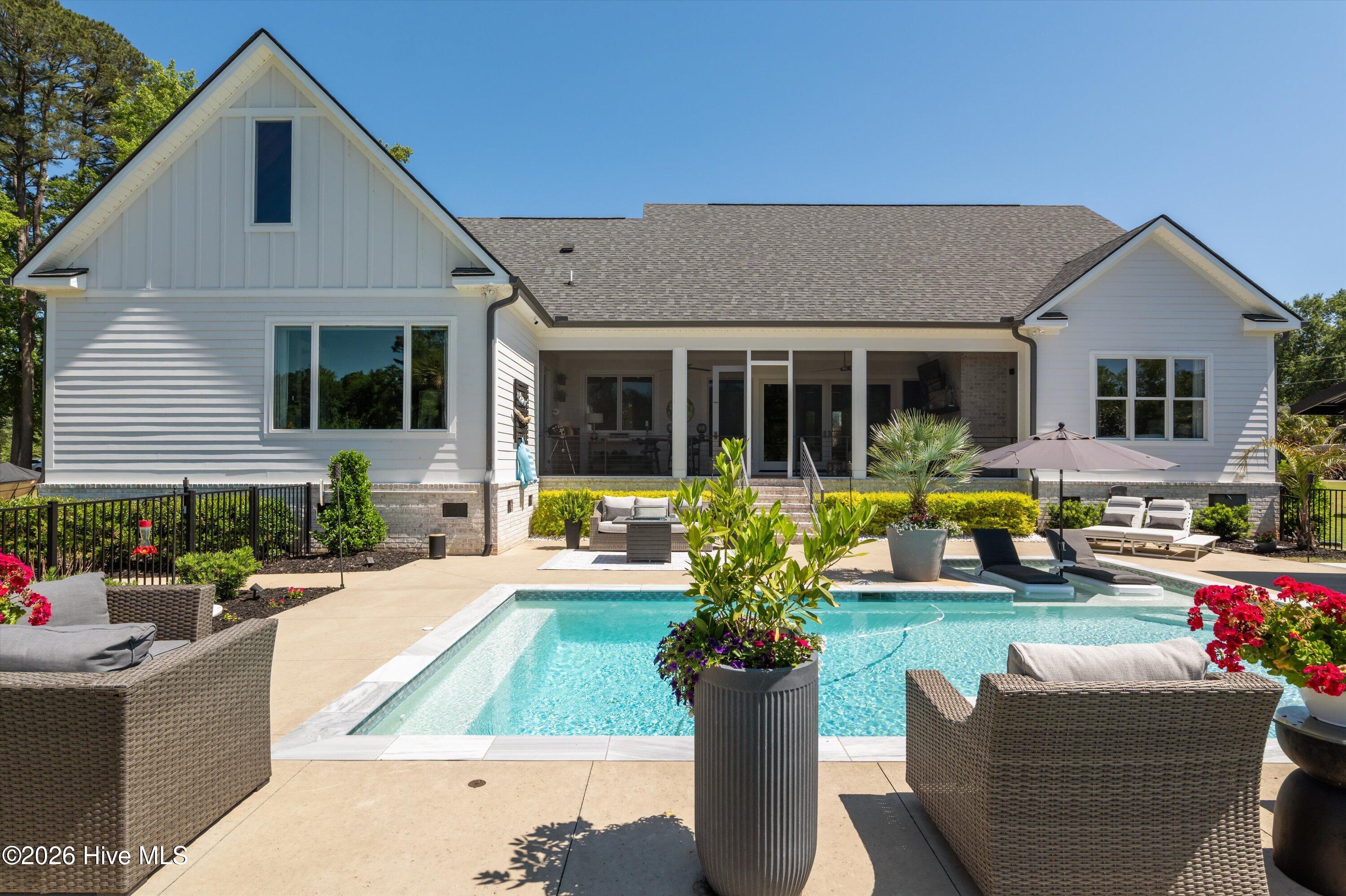 163 Lagoon Drive