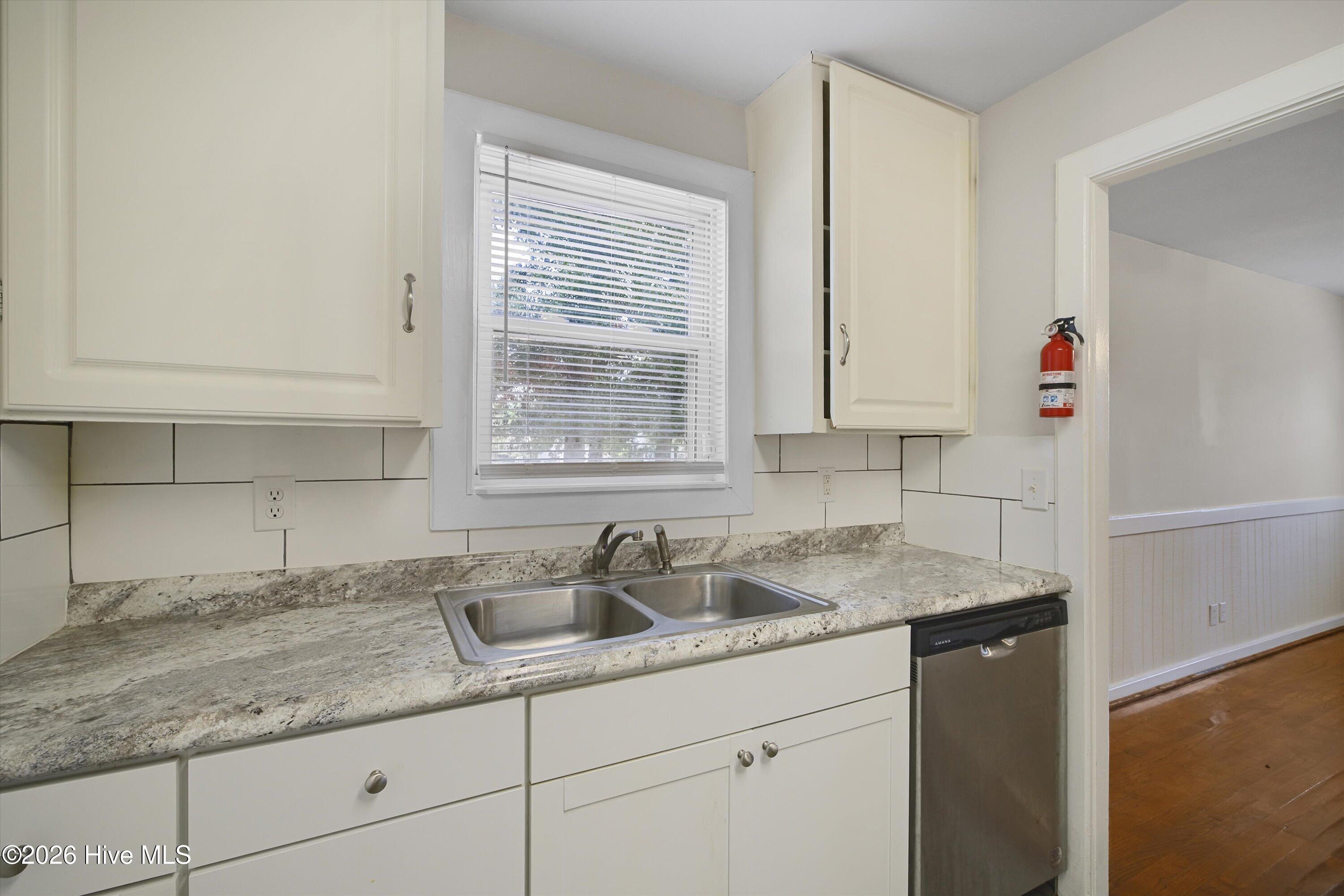 1108 Weston Street A&B