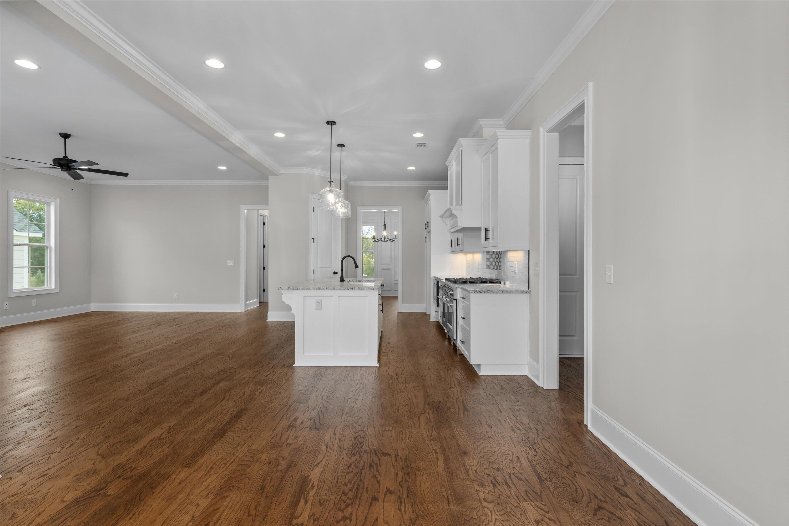 615 RIVER OAKS LANE Lane